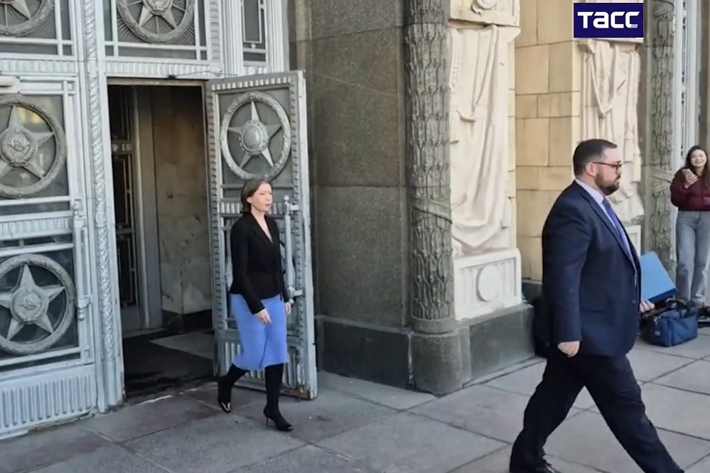 Nga trục xuất nhà ngoại giao Anh bị tình nghi làm gián điệp