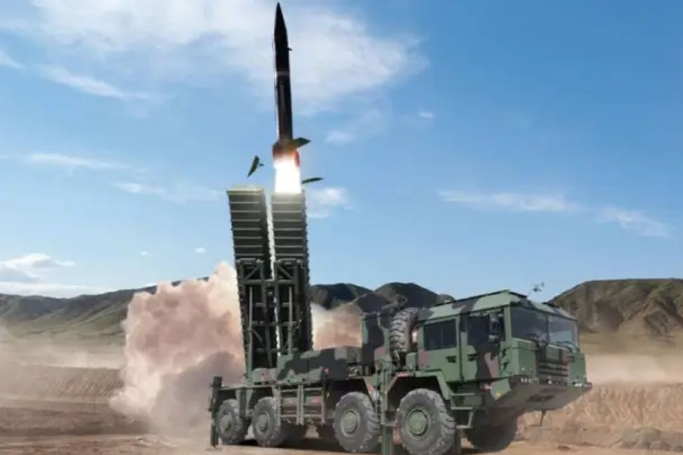 Tên lửa Khan ITBM-600 tốc độ Mach 5, ‘bắn rồi chạy, không thể cản phá’