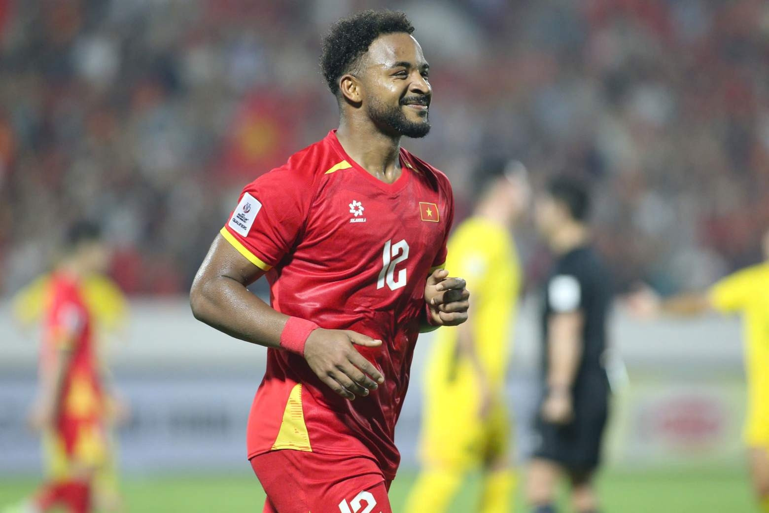 Video cặp bài trùng: Hoàng Hên kiến tạo cho Xuân Son ghi bàn