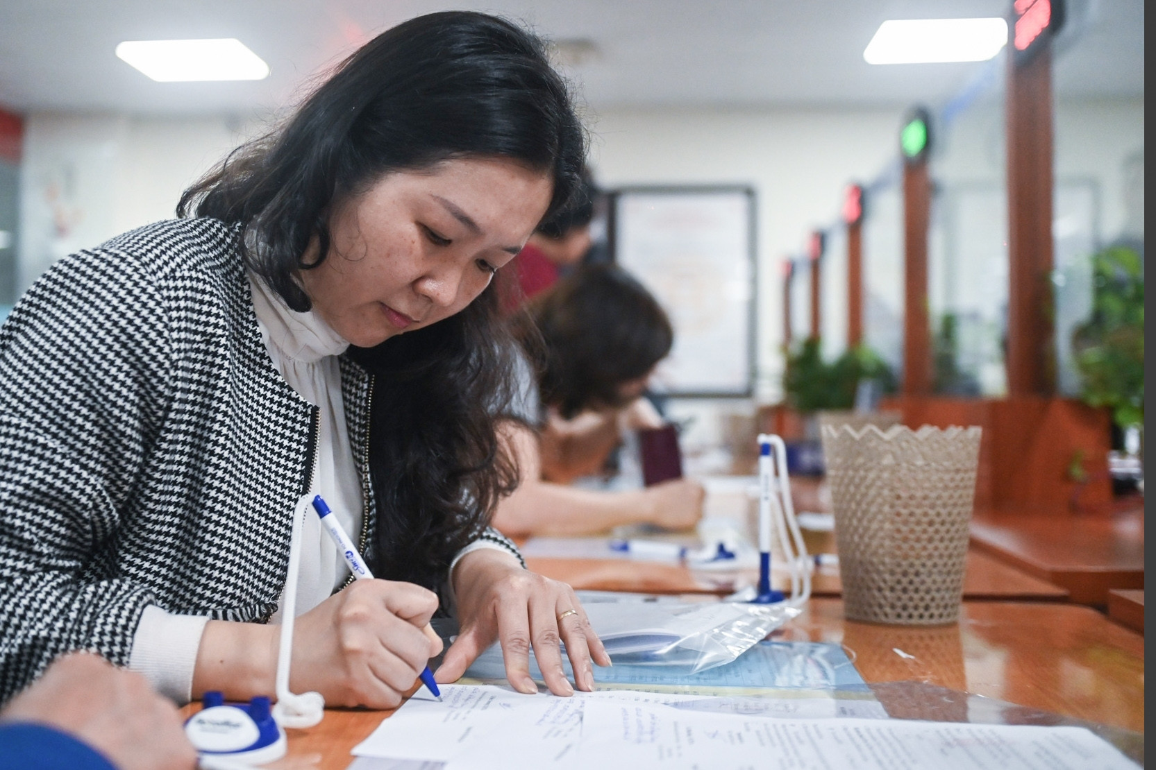 Vừa được nâng lương, khi nghỉ chế độ theo Nghị định 178 được tính trợ cấp thế nào?