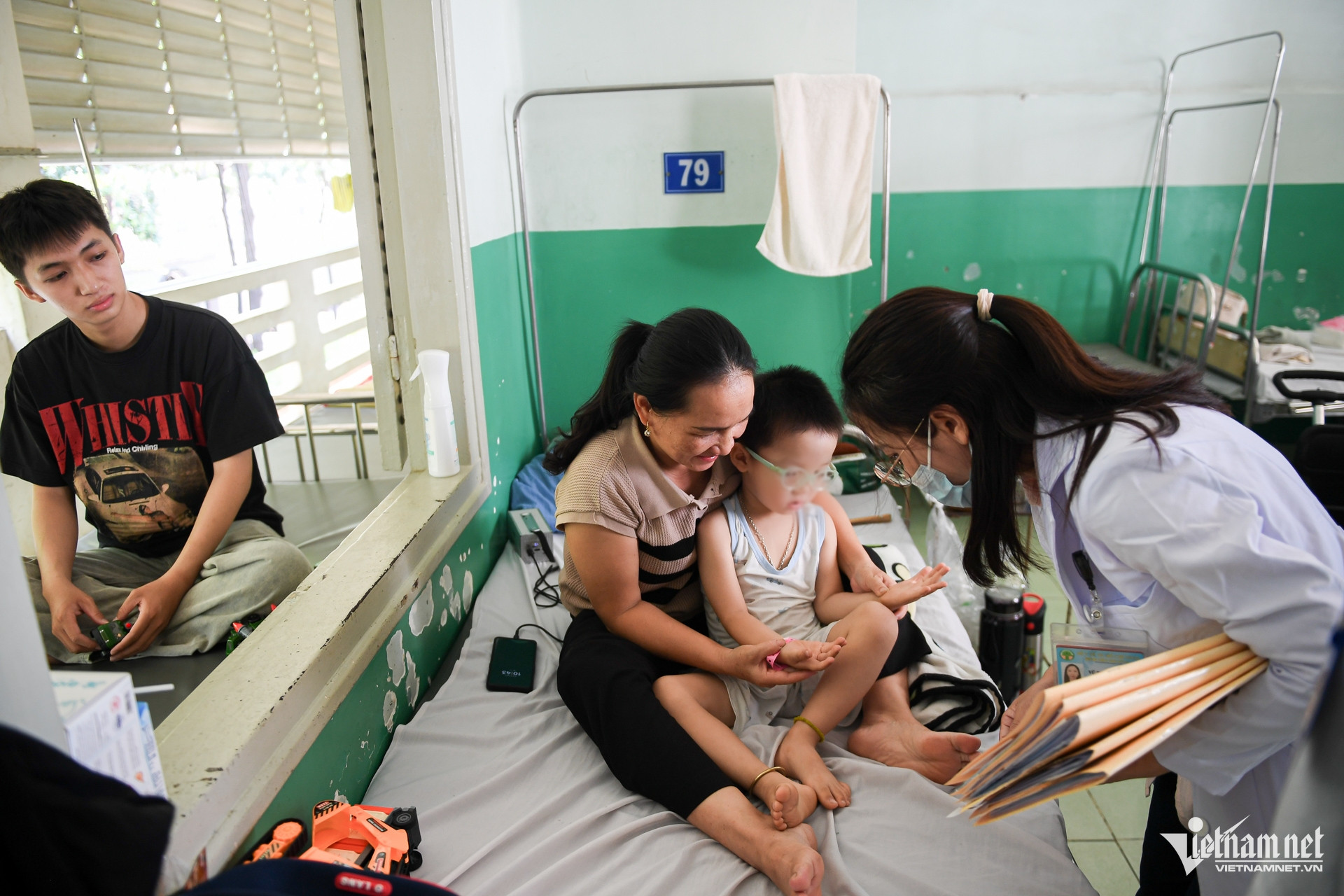 W-tây chân miệng   nguyễn huế 18.jpg