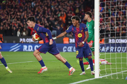 Bernal Yamal Barca Atletico.jpg