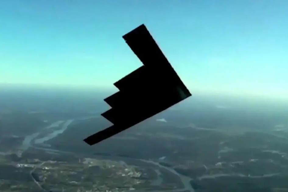 ‘Bóng ma’ B-2 Spirit Mỹ tấn công Iran, bí ẩn công nghệ khiến thế giới rúng động