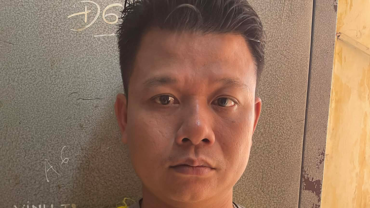 Chân dung ông trùm sới gà ‘bịp’ dùng thiết bị điều khiển từ xa ở TPHCM