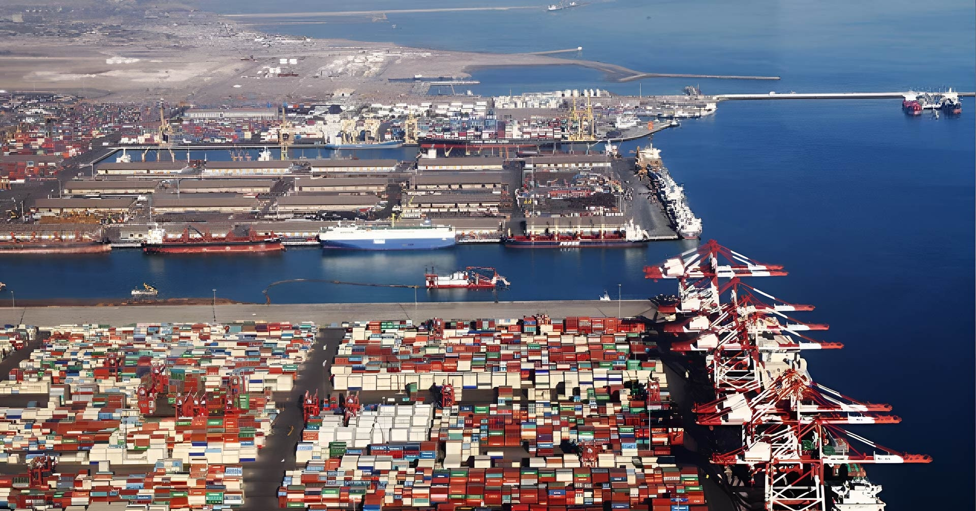 Điều ít biết về nền kinh tế Iran, sau dầu mỏ là một "cỗ máy" khác