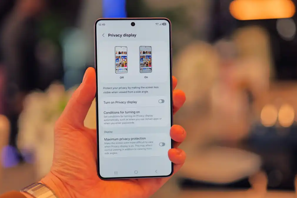 Galaxy S26 Ultra gặp rắc rối màn hình, tính năng ‘đỉnh nhất’ gây tranh cãi