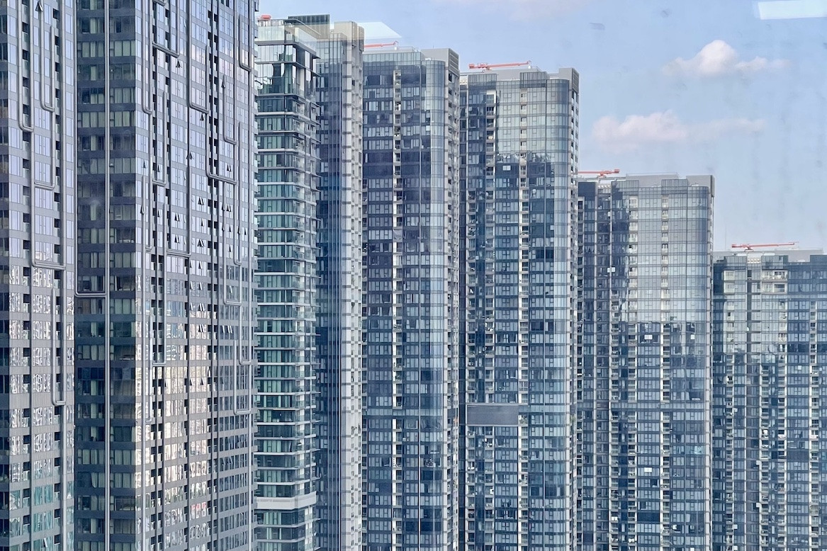  Nhận cọc 5 lượng vàng bán nhà ở TP.HCM, 16 năm sau phải trả theo giá vàng mới 