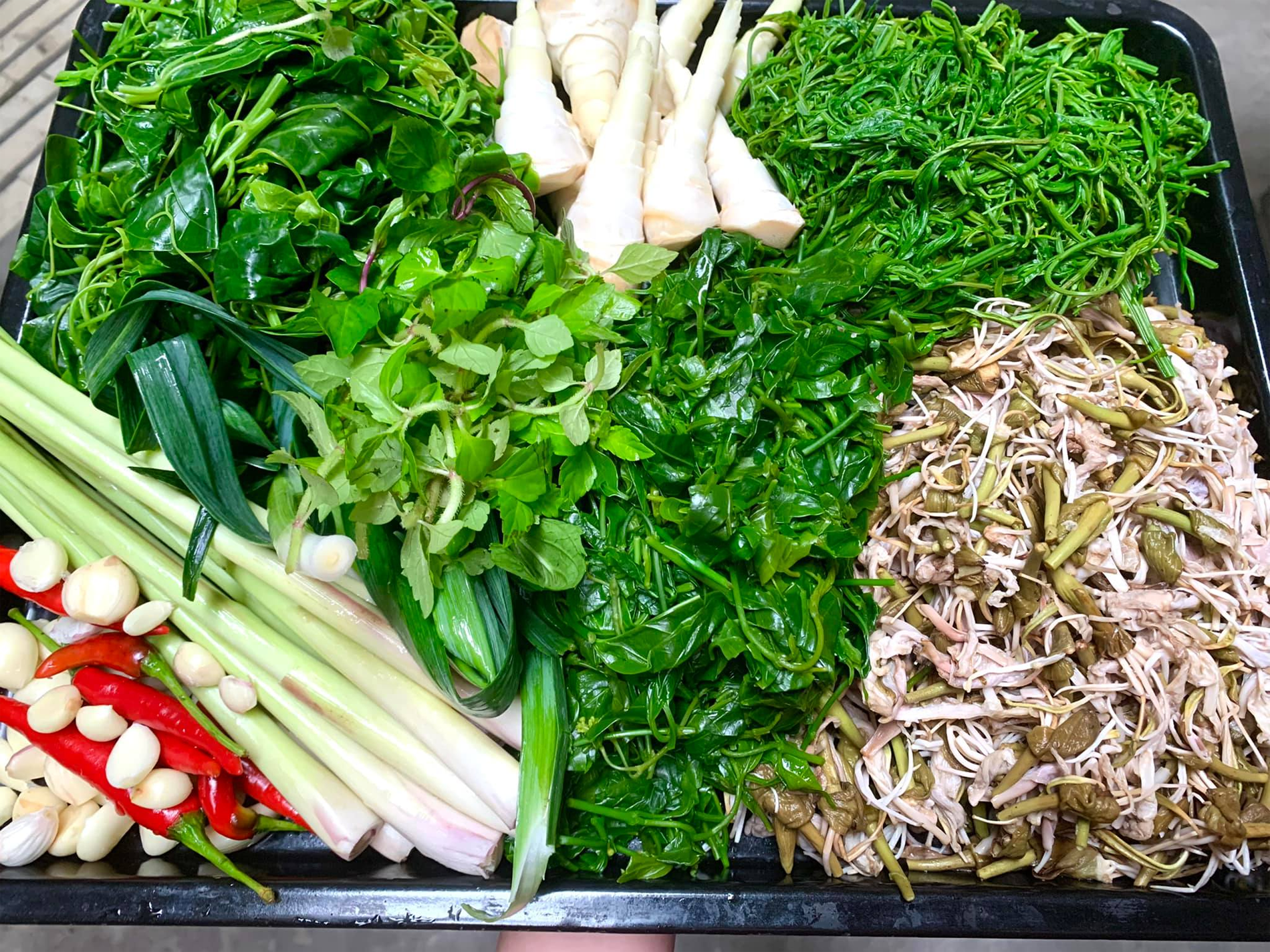 nộm hoa ban xanh xanh.png