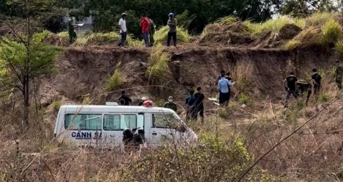 Phát hiện thi thể nam giới cháy đen, mất một cánh tay ở TPHCM