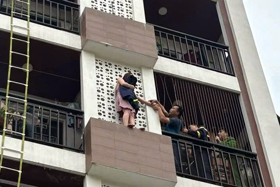 Bản tin trưa 5/3: Kịp thời cứu cô gái có ý định tiêu cực ở Hà Nội