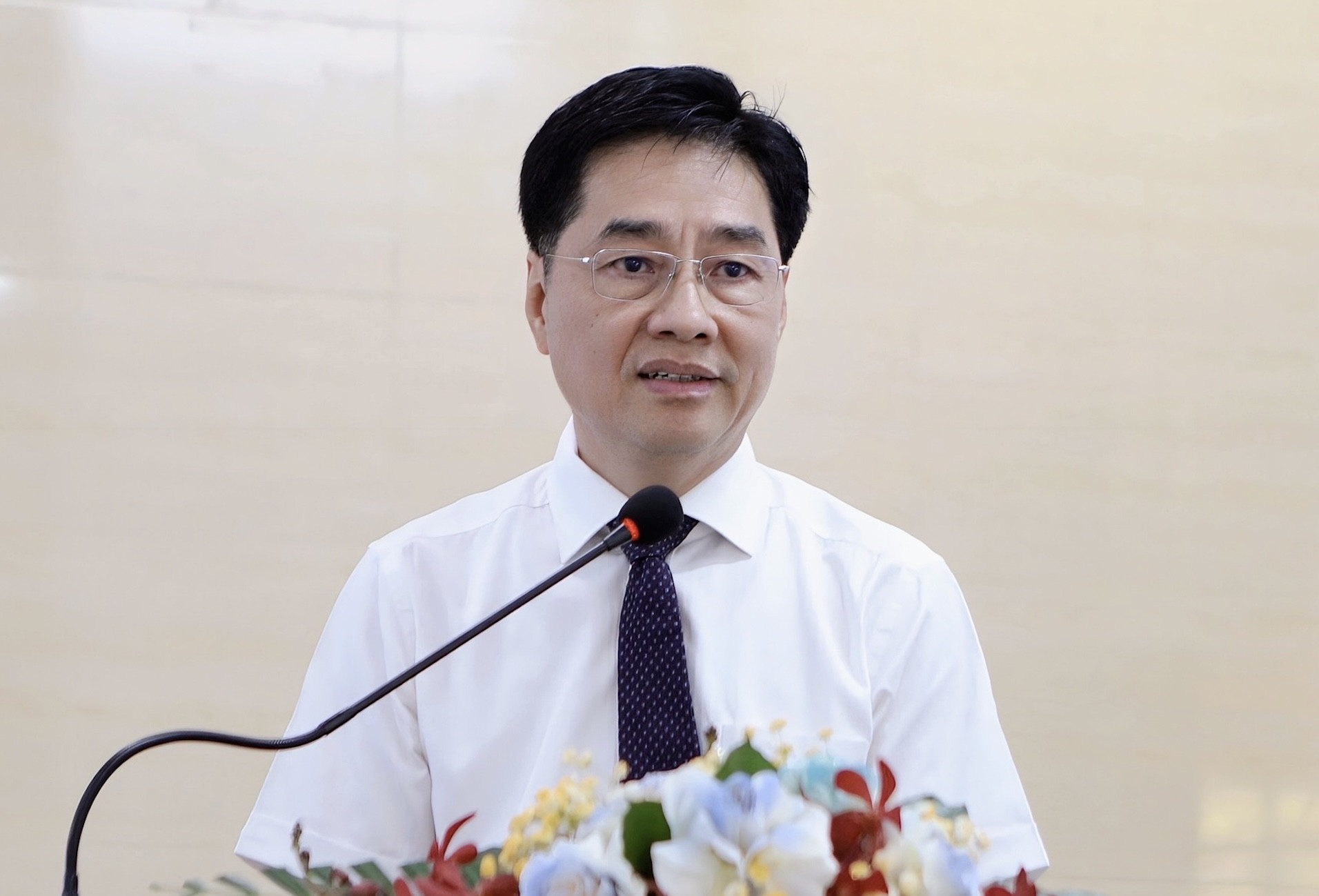 Giáo sư Trần Diệp Tuấn.jpg