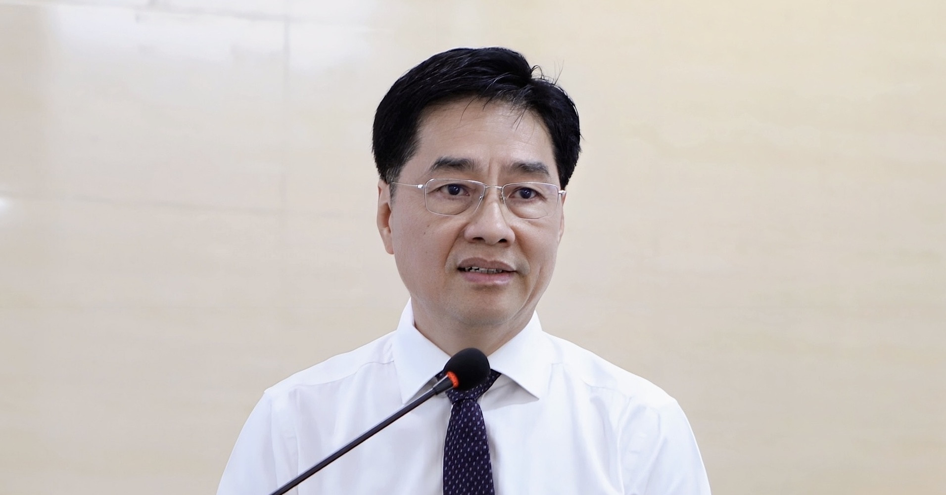 Giáo sư y nổi tiếng ứng cử đại biểu Quốc hội