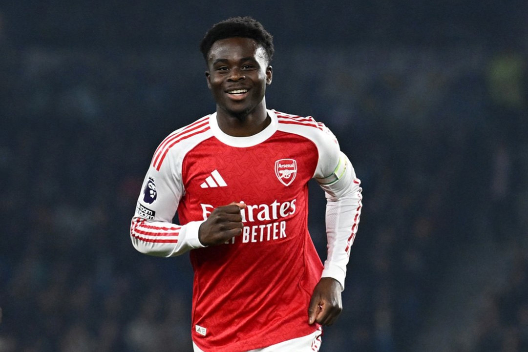  Đánh bại Brighton, Arsenal cho Man City 'ngửi khói' 