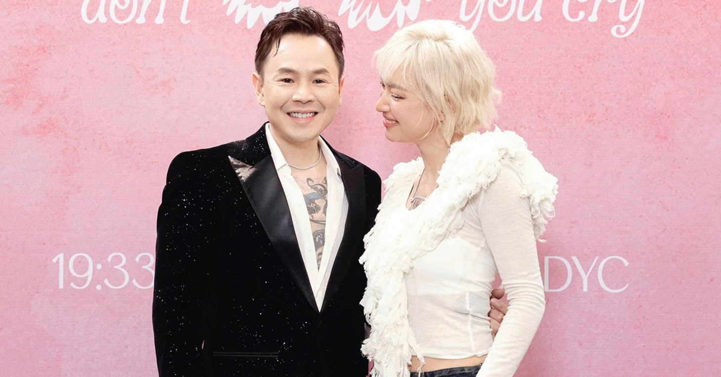 Nâng niu và nhìn Châu Bùi trìu mến, Binz đánh tan tin đồn ác ý