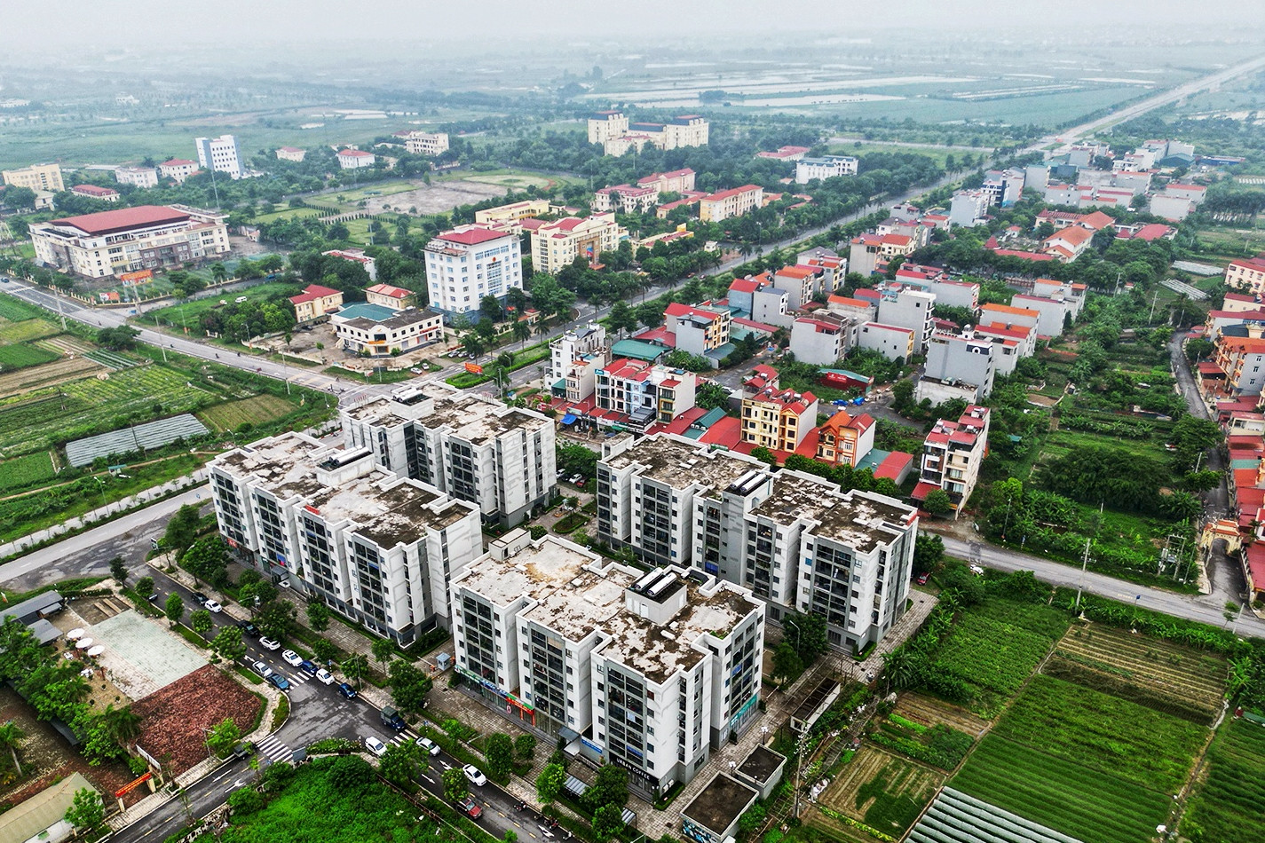 Nhà ở xã hội và nghịch lý thu nhập