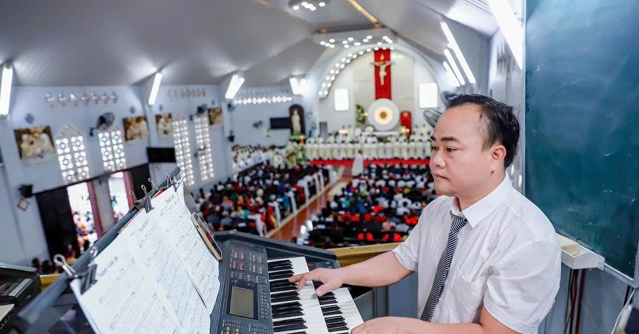Nhạc sĩ Trương Hữu An và hành trình đưa piano lan tỏa ở phố núi Buôn Ma Thuột