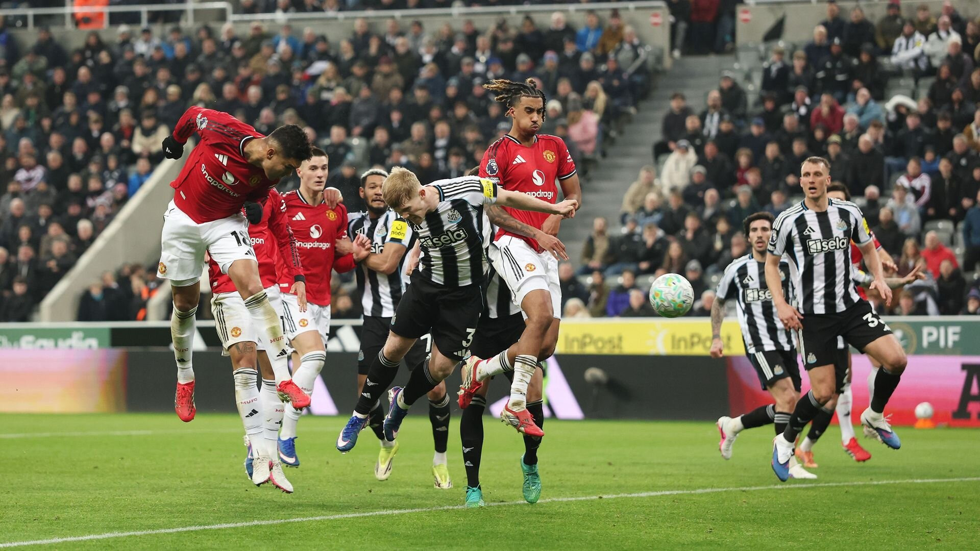 resources_premierleague_pulselive_com 2264218380.jpg