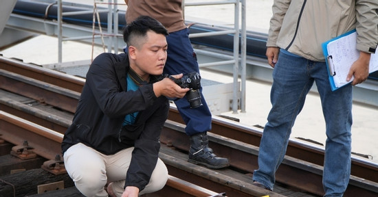 Bản tin chiều 6/3: Đang khám nghiệm hiện trường sà lan tông cầu Ghềnh ở Đồng Nai