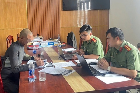 Bản tin trưa 6/3: Xử lý 2 người đăng tải thông tin sai sự thật liên quan bầu cử