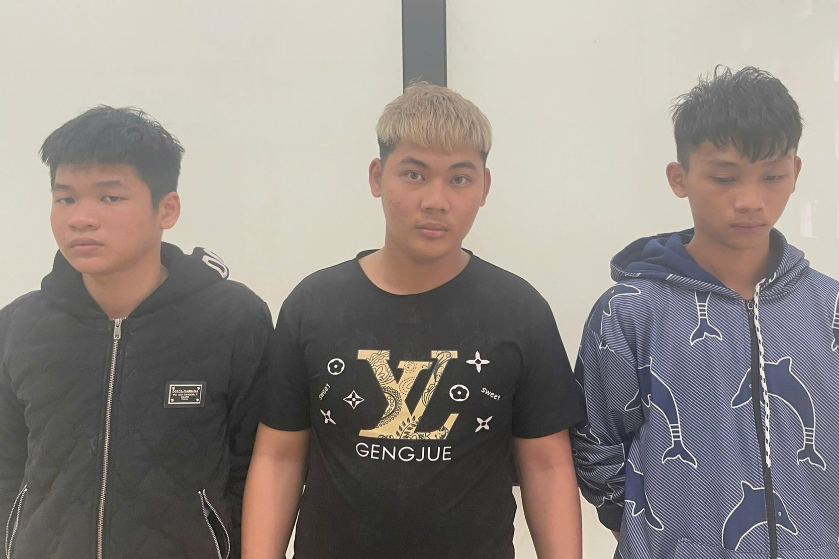 Bắt giữ nhóm thiếu niên tấn công người đi đường cướp tài sản ở Đà Nẵng