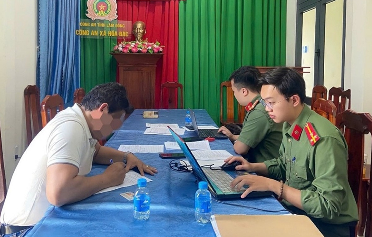 Công an xử lý 2 người đăng tải thông tin sai sự thật liên quan bầu cử...jpg