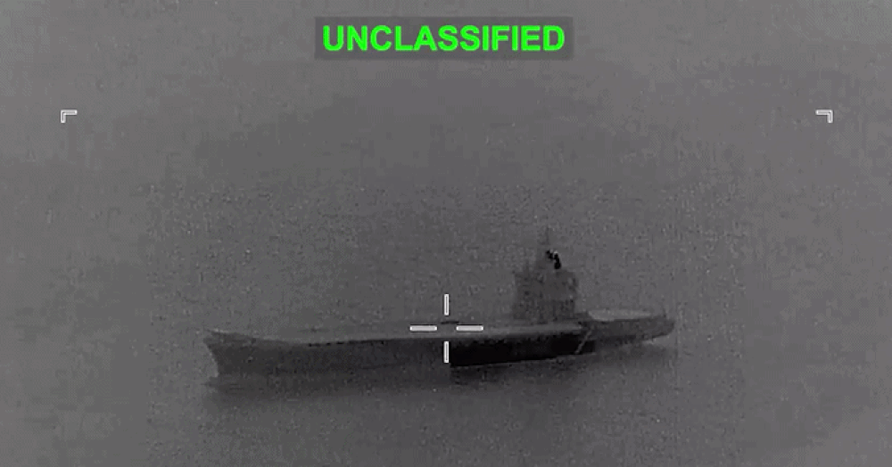 Mỹ đăng tải video không kích tàu sân bay UAV của Iran