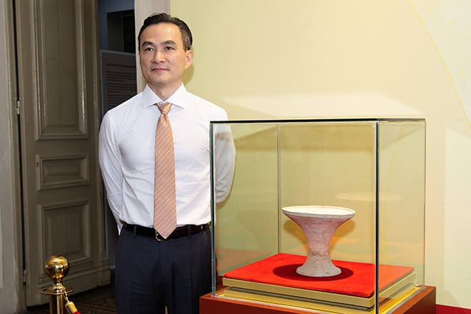 Nam diễn viên nổi tiếng sở hữu Bảo vật quốc gia 4000 năm là ai?