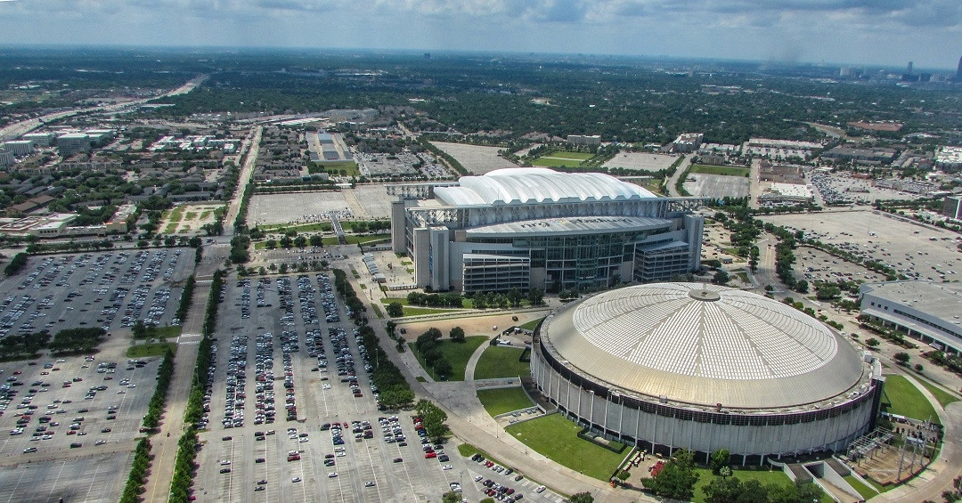 Sân vận động được ví kỳ quan thứ 8 của thế giới bị Mỹ bỏ hoang