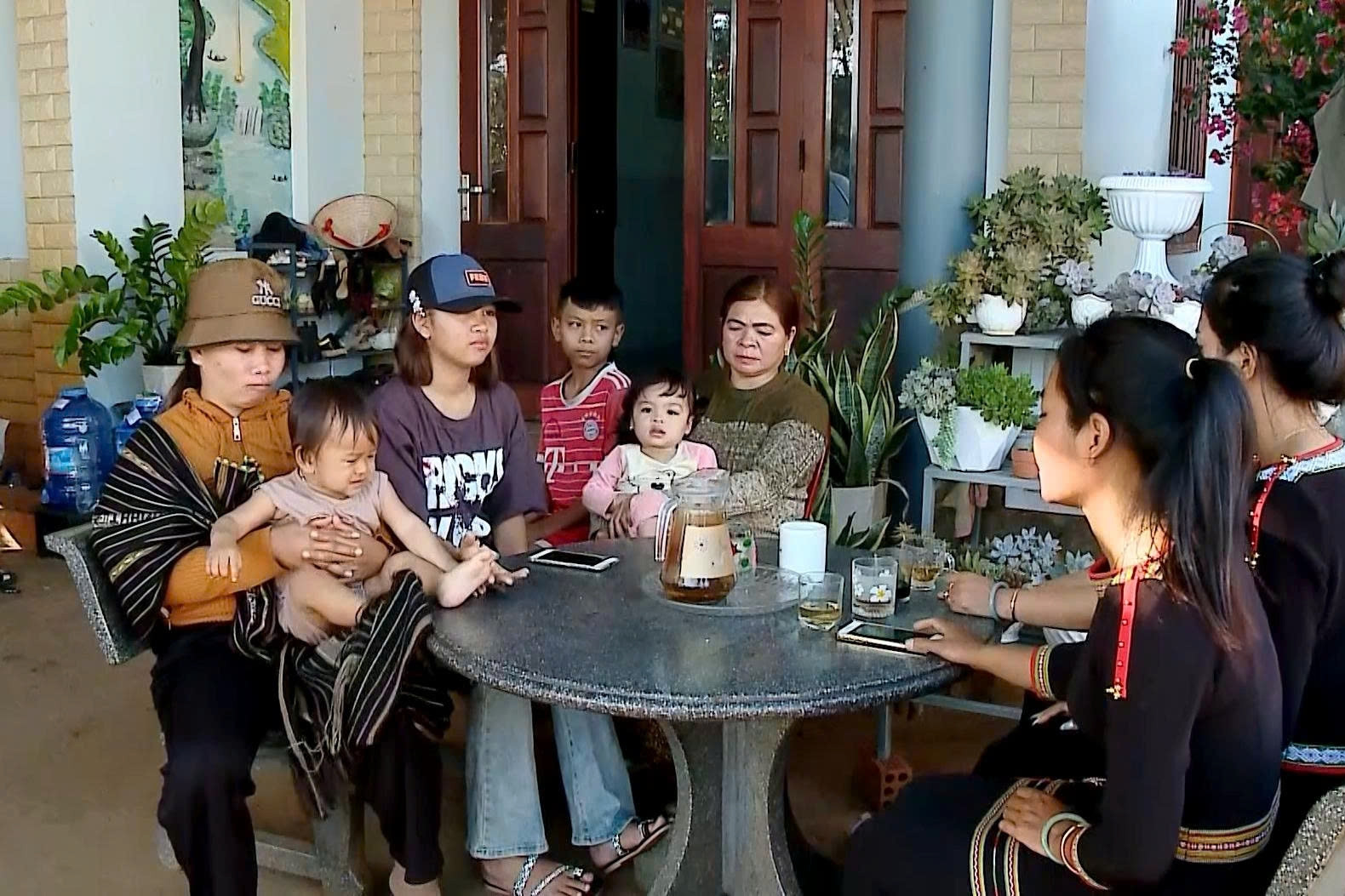 Từ buôn làng đến giáo xứ: Thông tin bầu cử lan tỏa khắp Đắk Lắk
