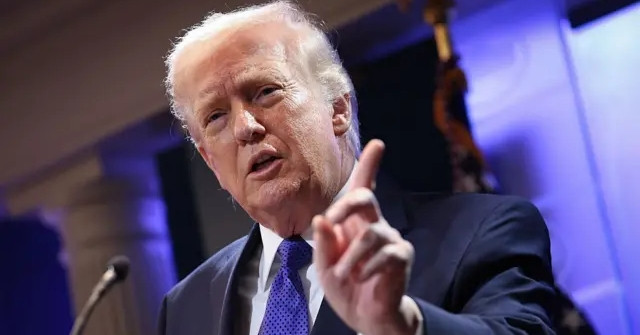 Ông Trump yêu cầu Iran đầu hàng vô điều kiện, căng thẳng leo thang