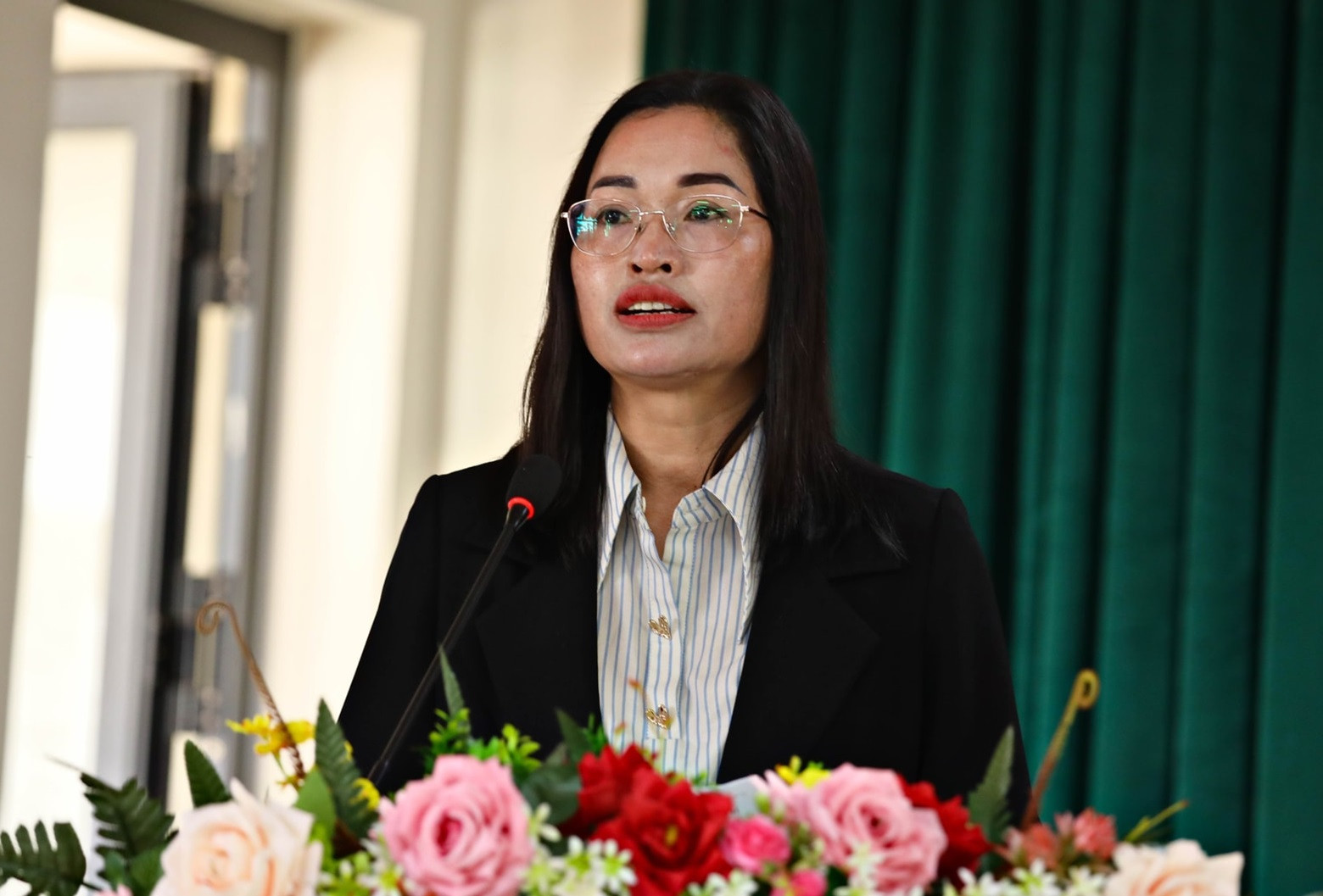 Ba cam kết thiết thực của nữ ứng cử viên đại biểu Quốc hội người dân tộc Cơ Ho bà Cil Bri, phó giám đốc sở dân tộc tôn giáo lâm đồng.jpg