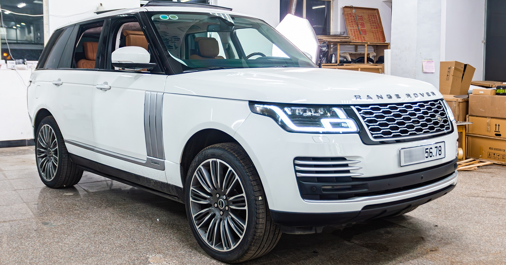Độ xe sang Range Rover biển số 5678 đời 2015 lên 2022, chủ xe tốn gần nửa tỷ