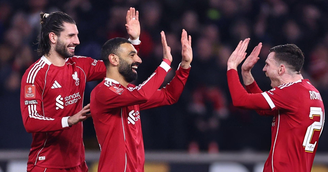 Liverpool đòi món nợ trên sân Wolves