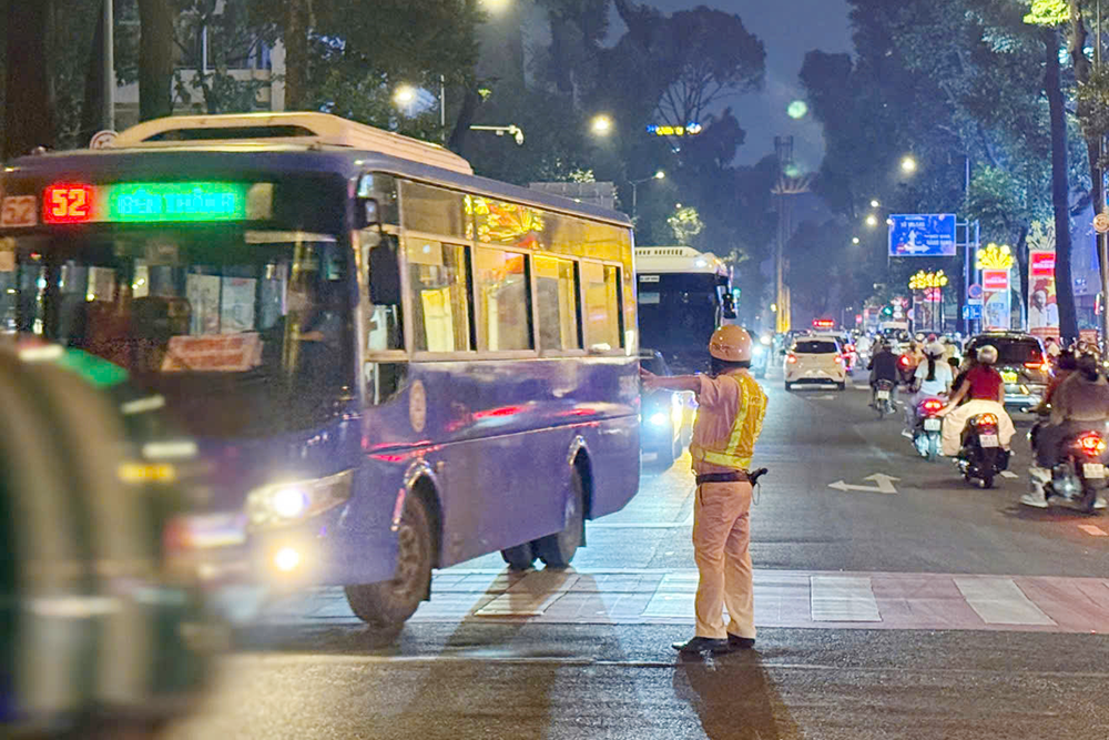 Nhiều tài xế dùng thiết bị phá sóng GPS để ‘né’ bị CSGT xử lý