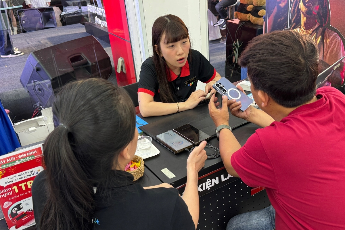 Samsung Galaxy S26 Ultra 512GB giảm 14 triệu đồng có chính xác?