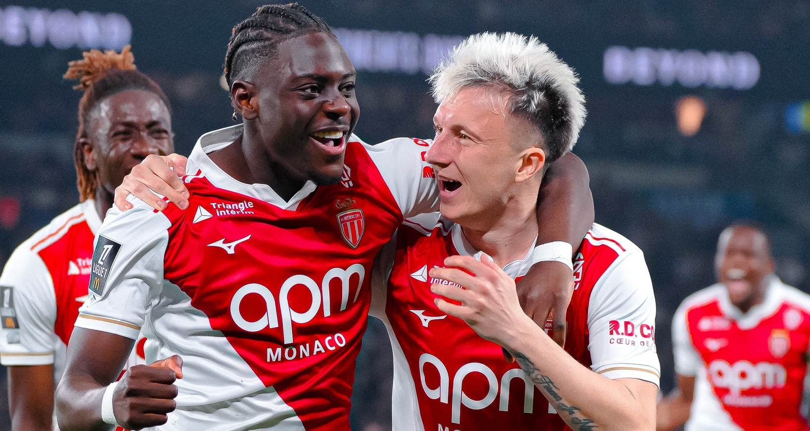 PSG nhận cú sốc Monaco, Enrique báo động trước trận gặp Chelsea