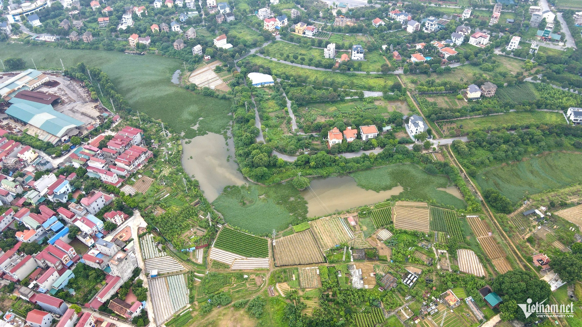 W-tien su dung dat.jpg