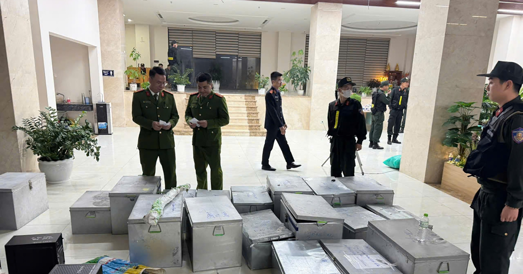 Bắt Giám đốc Công ty Quan Minh