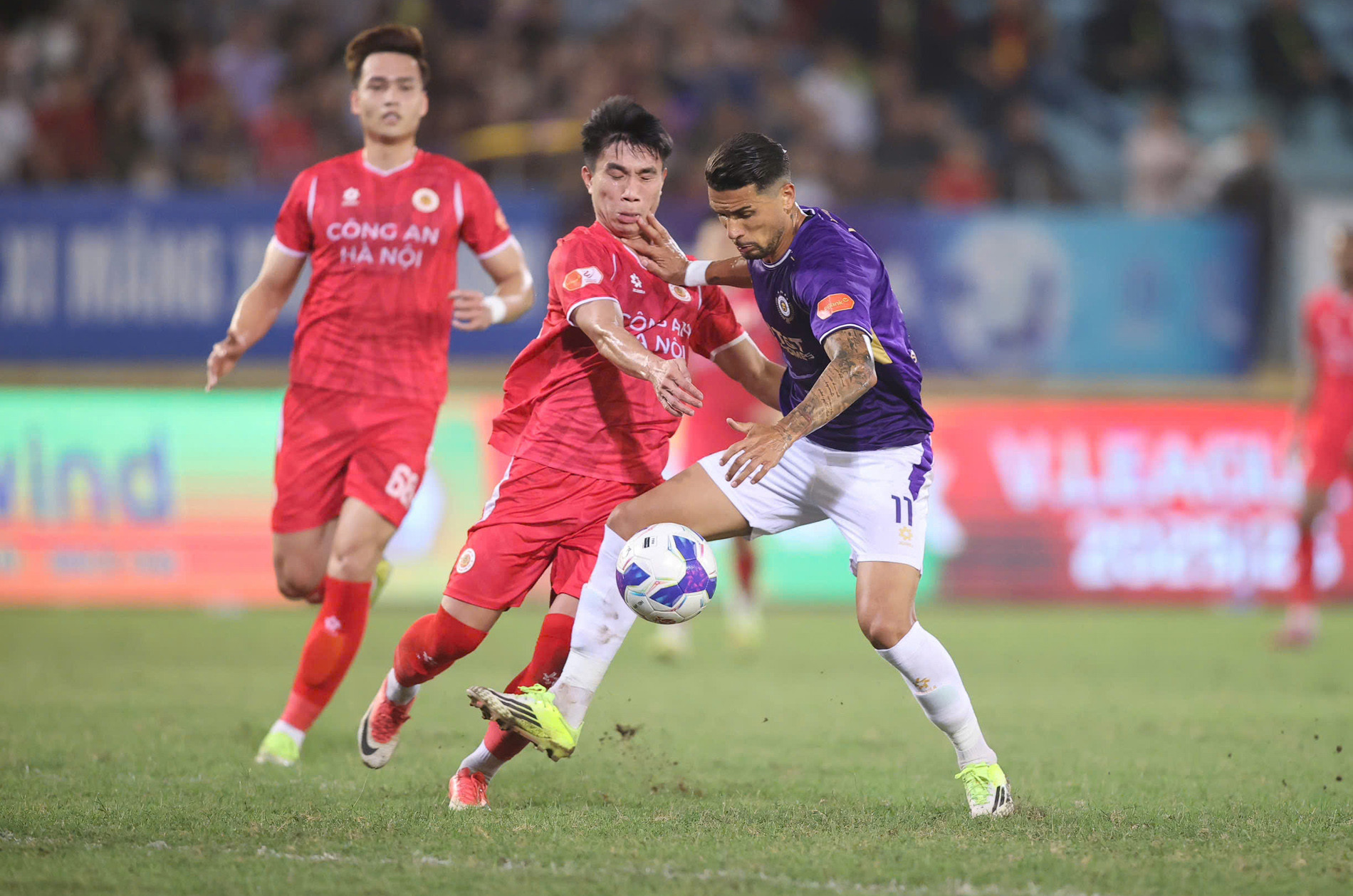 hoang hen ha noi 3.jpg