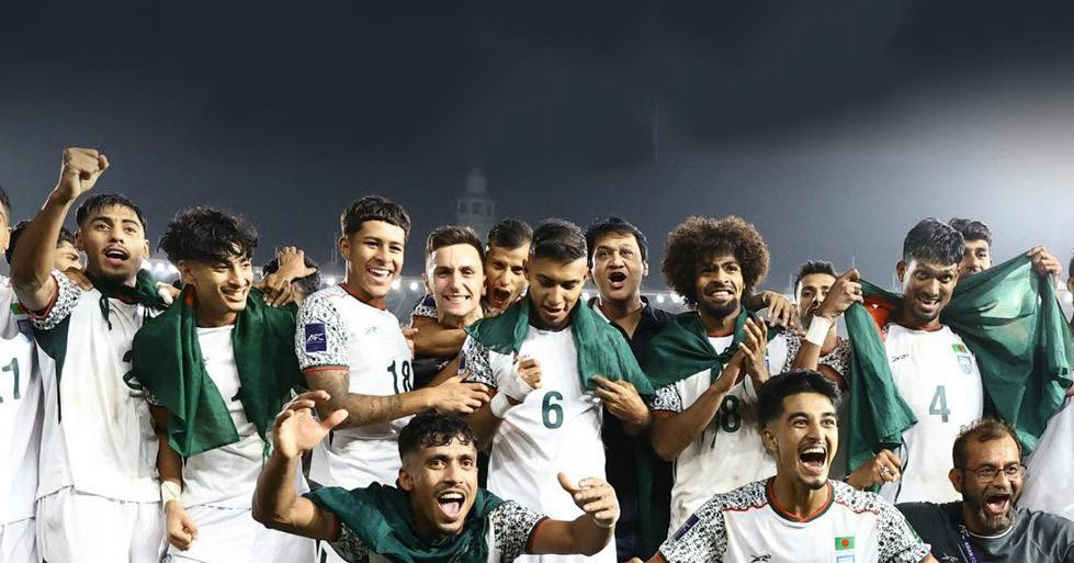 Bangladesh gọi cầu thủ Ngoại hạng Anh đấu tuyển Việt Nam