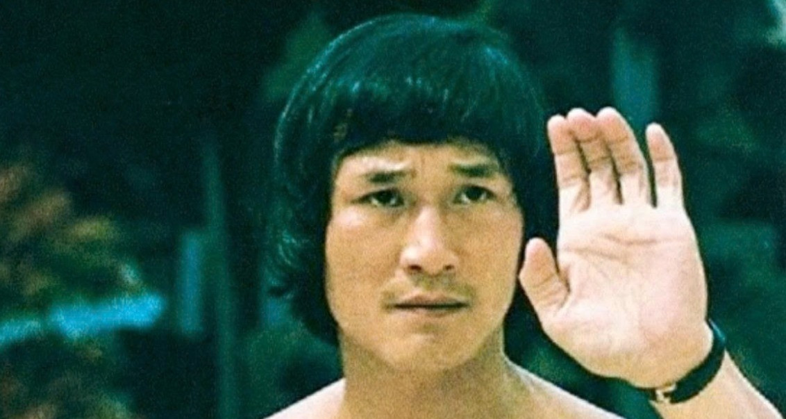 Diễn viên 'Người trong giang hồ' vượt qua ung thư lẫn đột quỵ