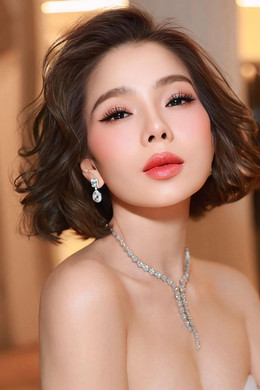 https://static-images.vnncdn.net/vps_images_publish/000001/000003/2026/3/9/le-quyen-004-1417.jpg