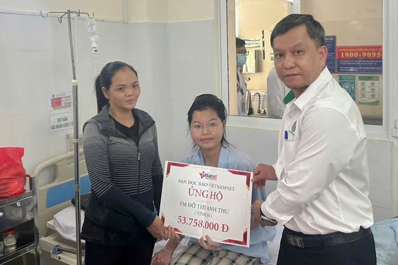 Nữ sinh Đỗ Thị Anh Thư mắc lupus ban đỏ được giúp đỡ hơn 53 triệu đồng