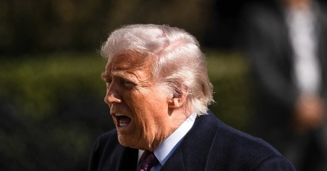 Ông Trump nói giá dầu tăng là &amp;apos;cái giá rất nhỏ&amp;apos; cho hòa bình