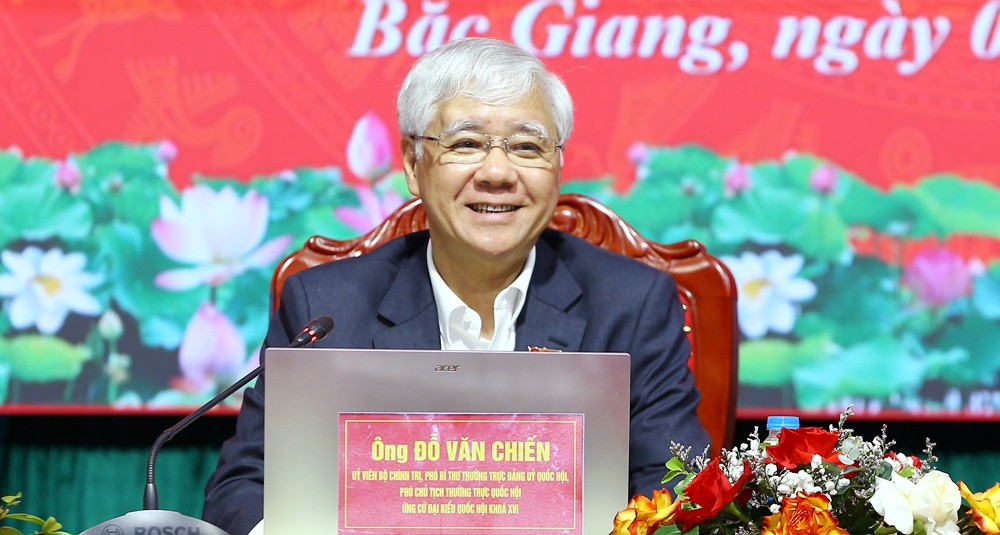 Phó Chủ tịch Thường trực Quốc hội Đỗ Văn Chiến tiếp xúc cử tri tại Bắc Ninh