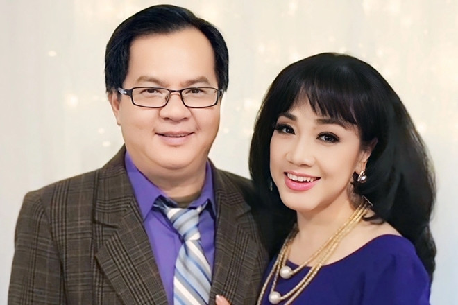 Phương Hồng Thủy U70 kể hôn nhân lãng mạn, được chồng kém 4 tuổi chiều chuộng