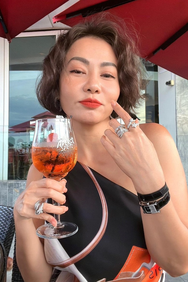 https://static-images.vnncdn.net/vps_images_publish/000001/000003/2026/3/9/thu-minh-001-1425.jpg