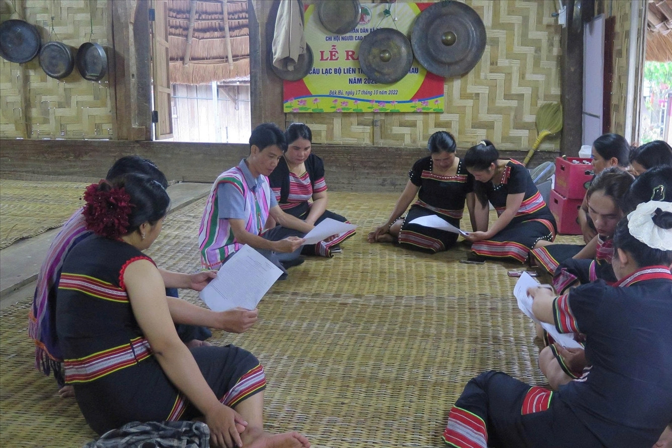 Tuyên truyền, vận động đồng bào các tôn giáo, đồng bào DTTS tham gia bầu cử