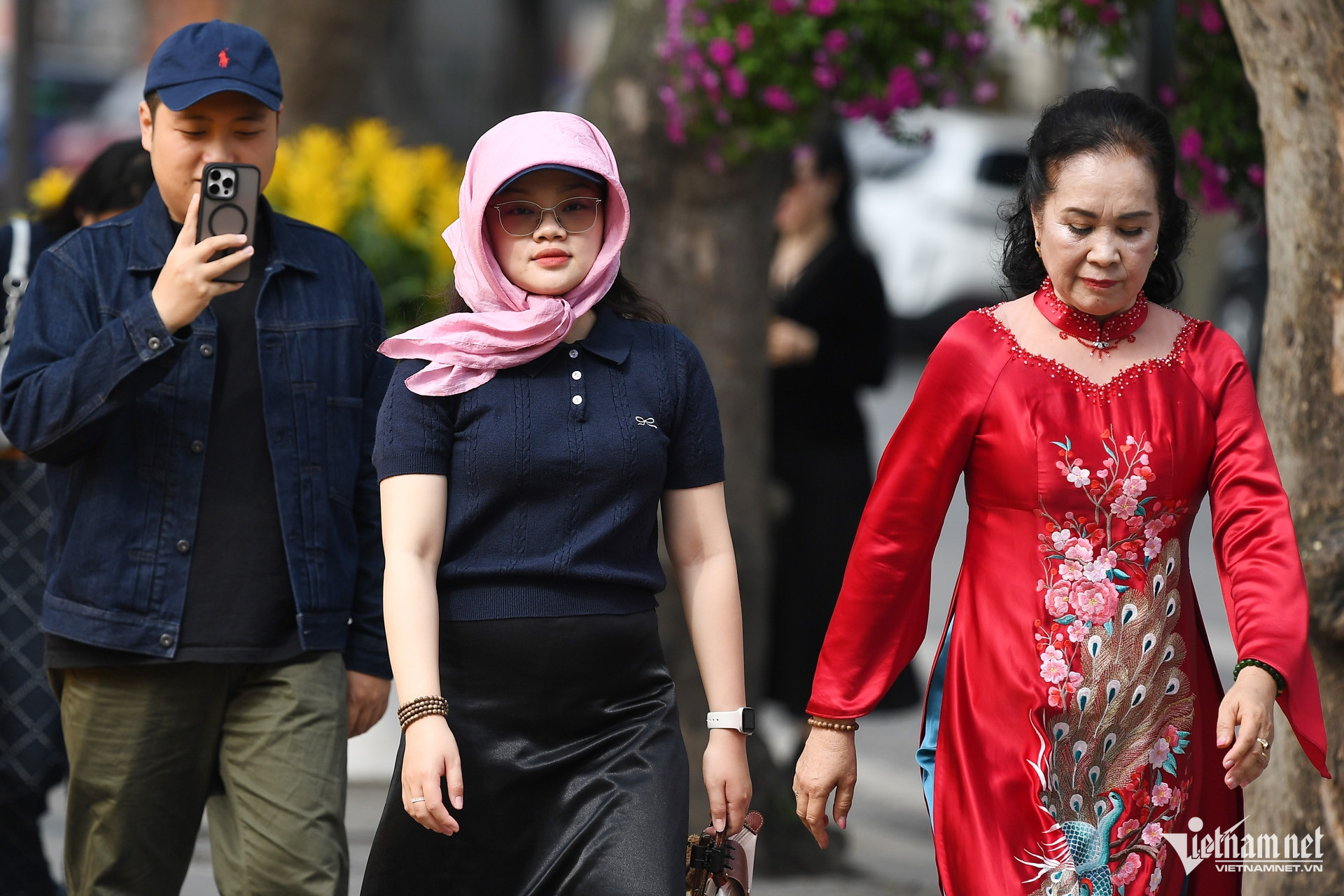 W-troi mat HN HMinh 2.jpg