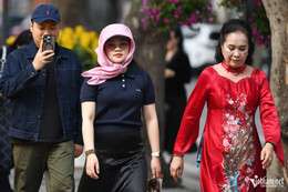 W-troi mat HN HMinh 2.jpg